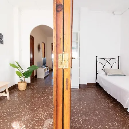 Apartment Global Properties, Centrico En